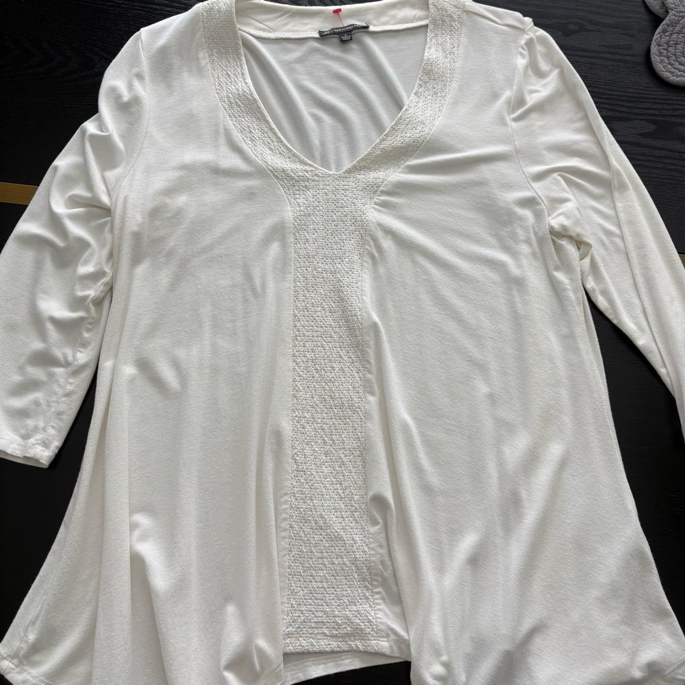 Adrianna Papell White Waterfall Front Tunic Embroidered Inlay Size Large EUC - Picture 3 of 10